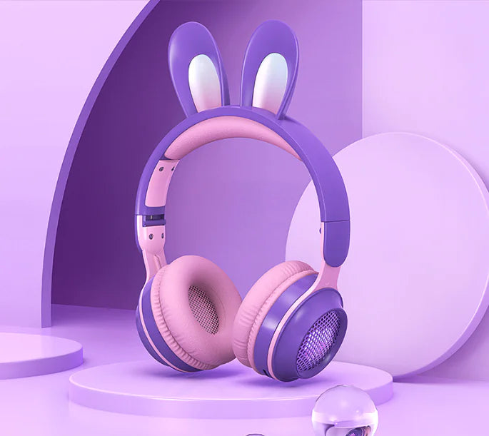 Auriculares inalámbricos con forma de conejo y LED RGB
